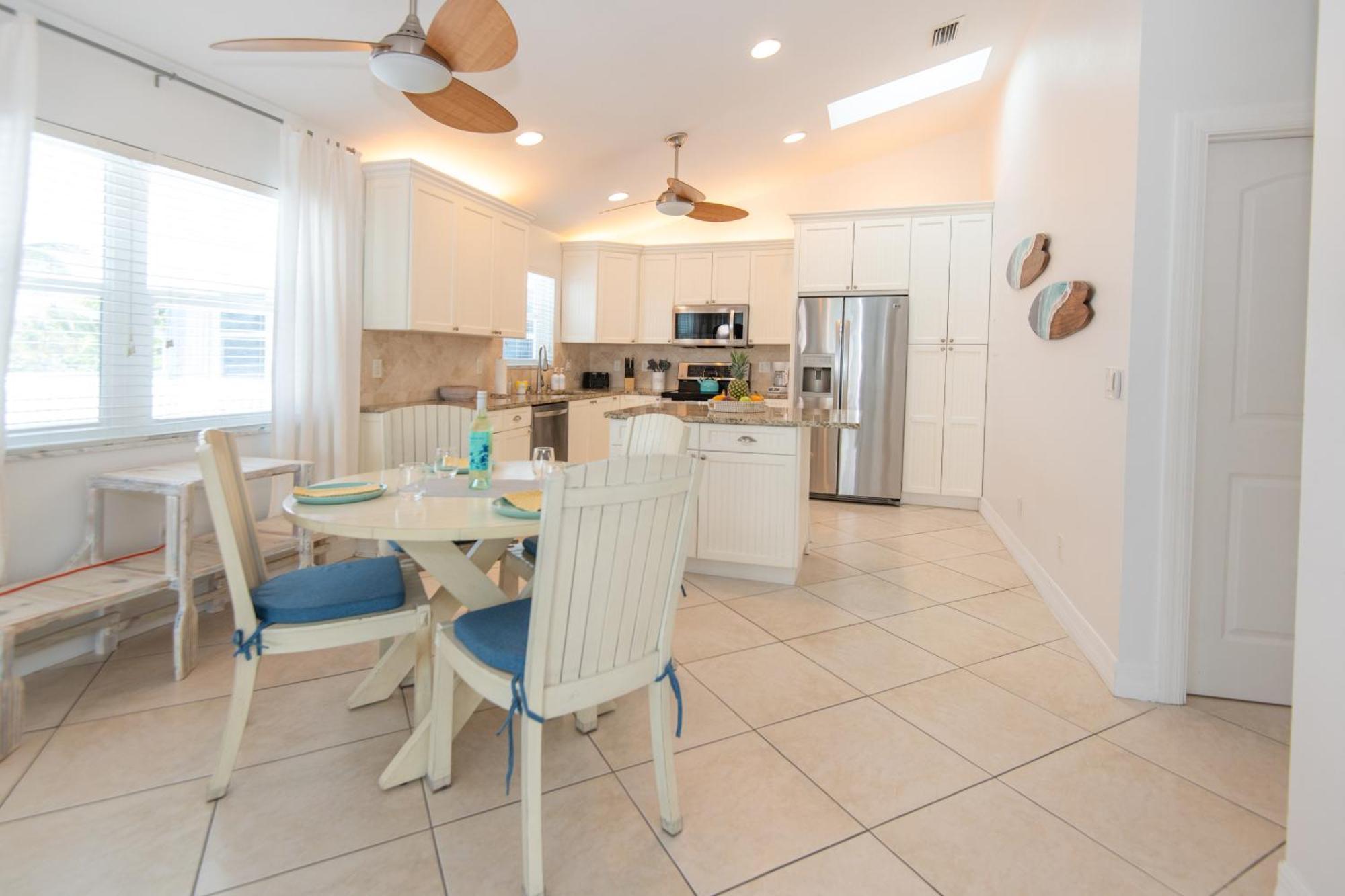 Sandy Shores - 2Br Beach Getaway And Surf Spot Fort Pierce Esterno foto